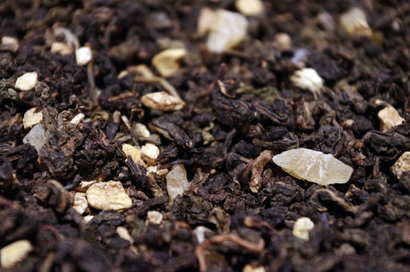 Traditional blue Oolong tea with ginger pieces Traditional blue Oolong tea with ginger pieces
