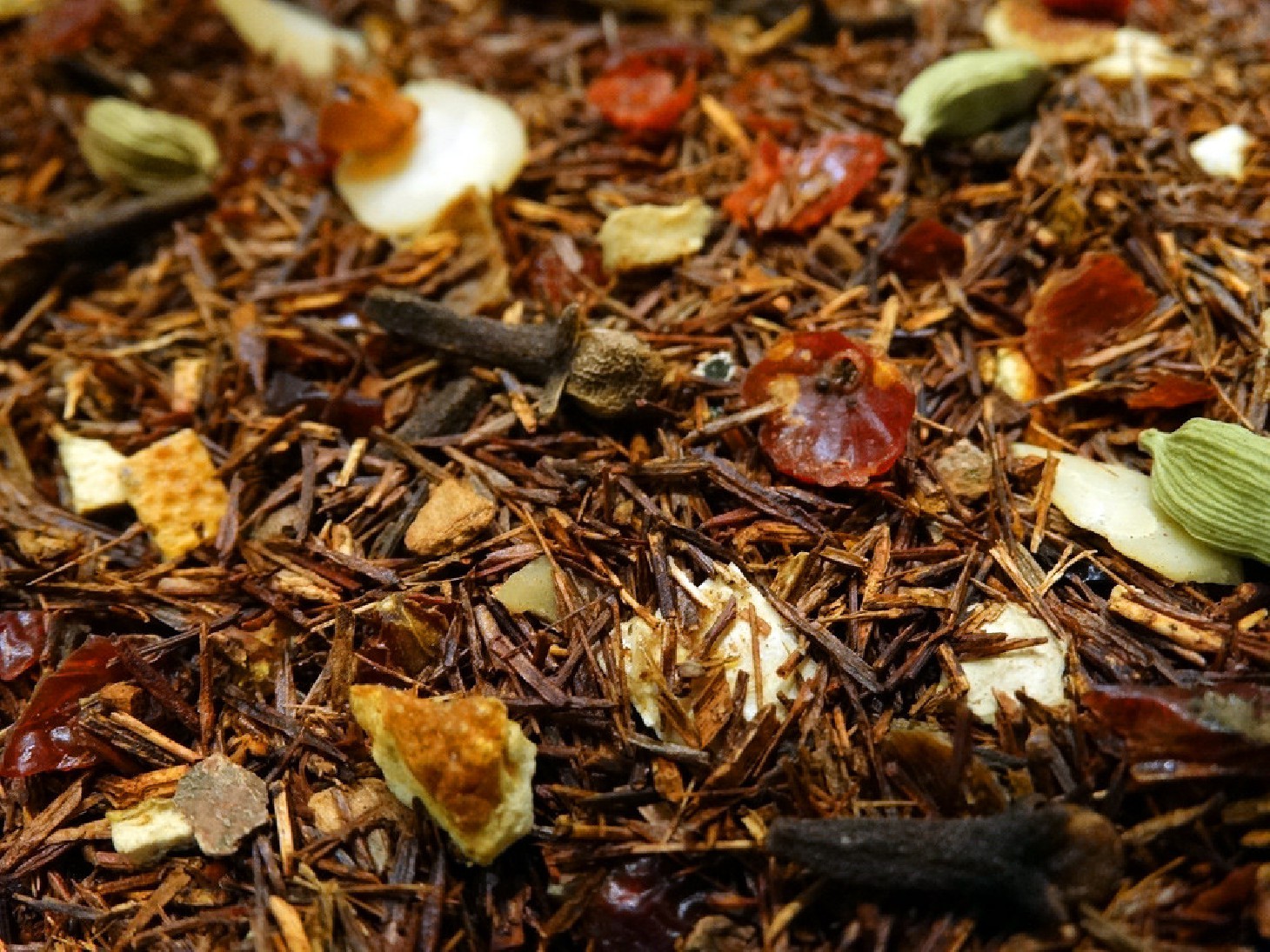 Rooibos orange, spices, almond